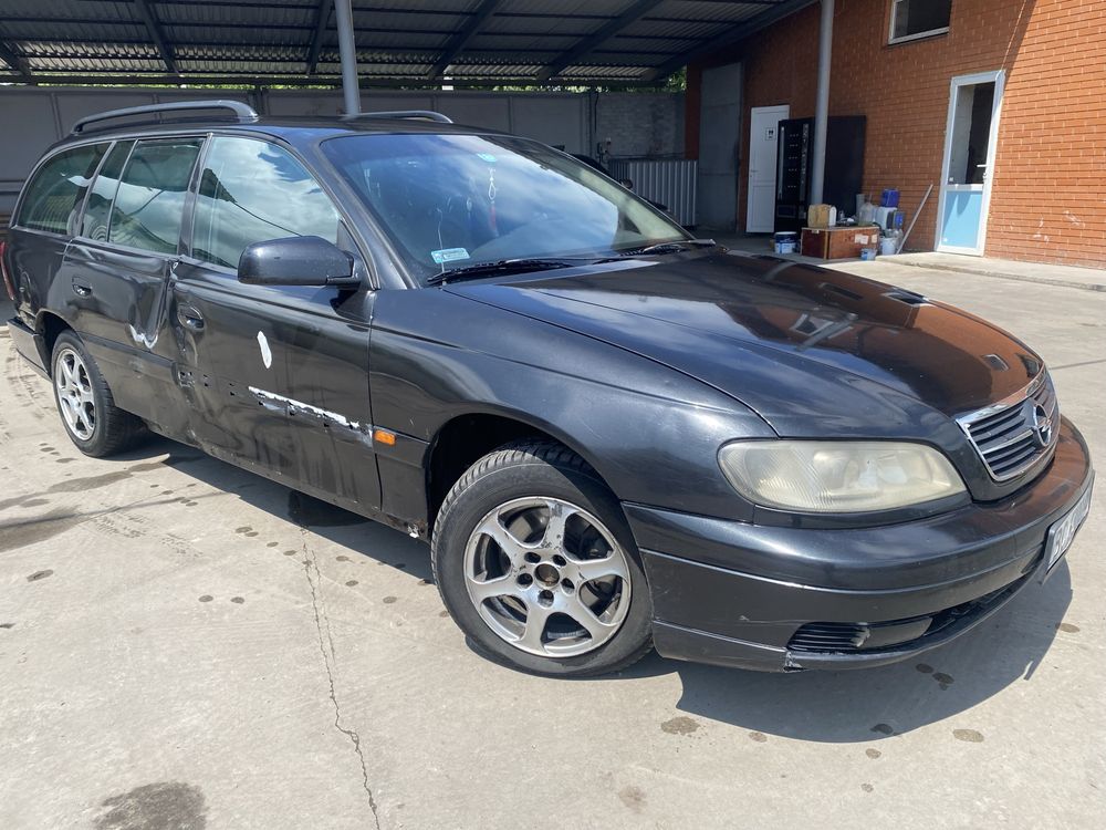 Опель омега 2000 рік 2.5 тд