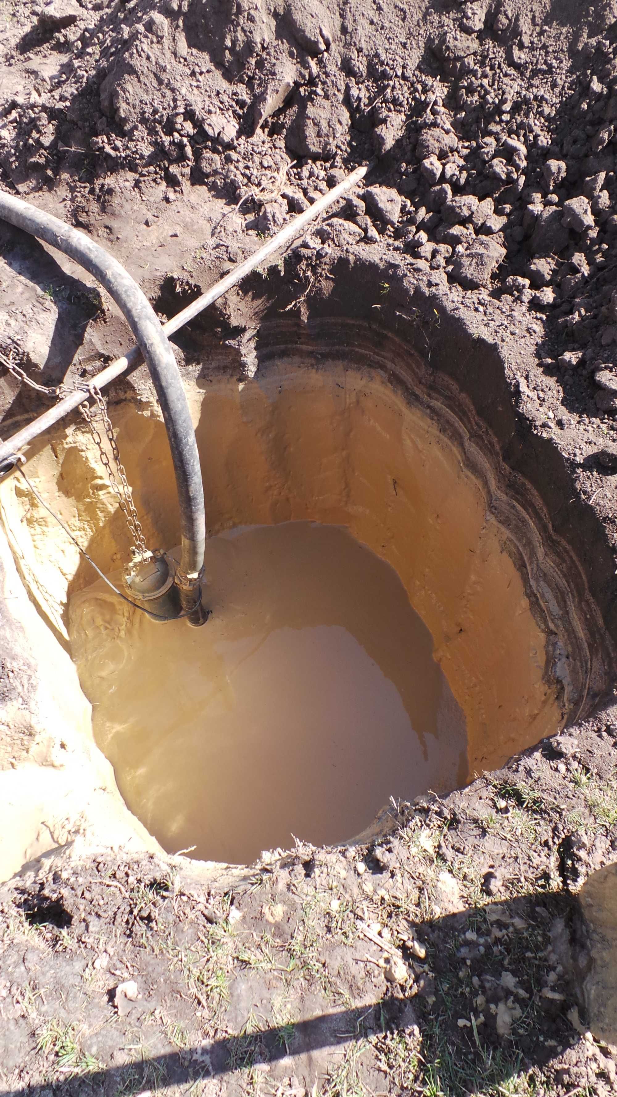 Буріння свердловин на воду Блиставиця Монтаж обладнання Гарантія