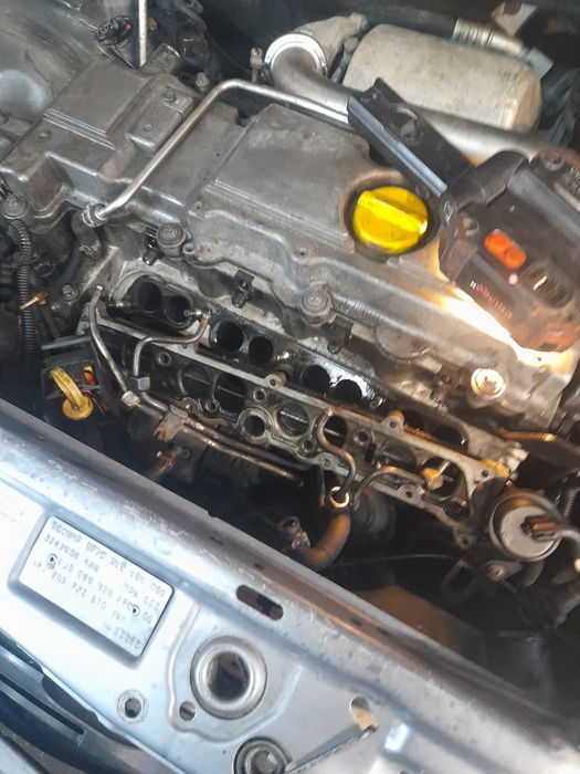 Займаюсь   ремонт  двигунів та ходовоїлегкових ходової та моторів.