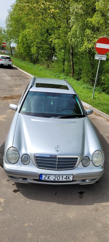 Mercedes-benc W210 E260 2.6 v6 benzyna