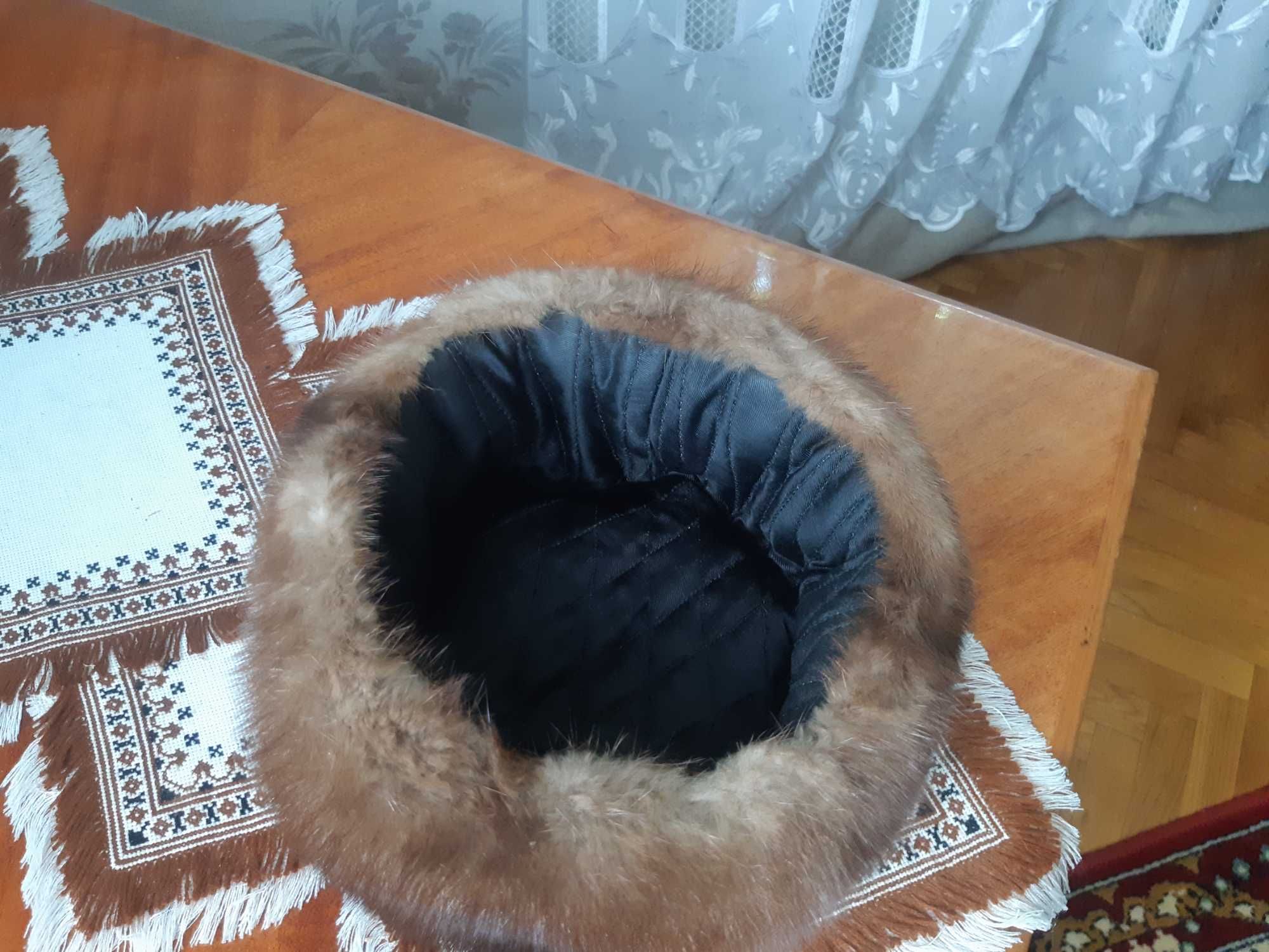 Продам чоловічу норковую шапку