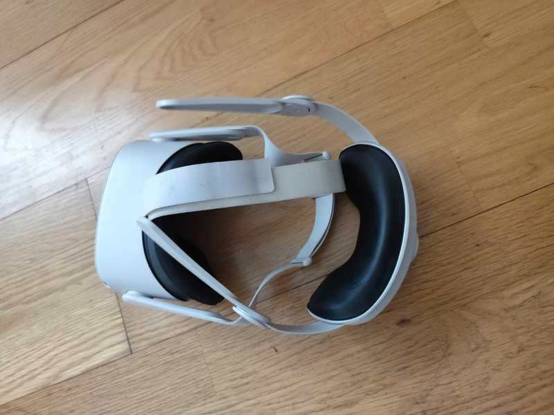 Oculus Meta Quest 2 (S/ comandos)