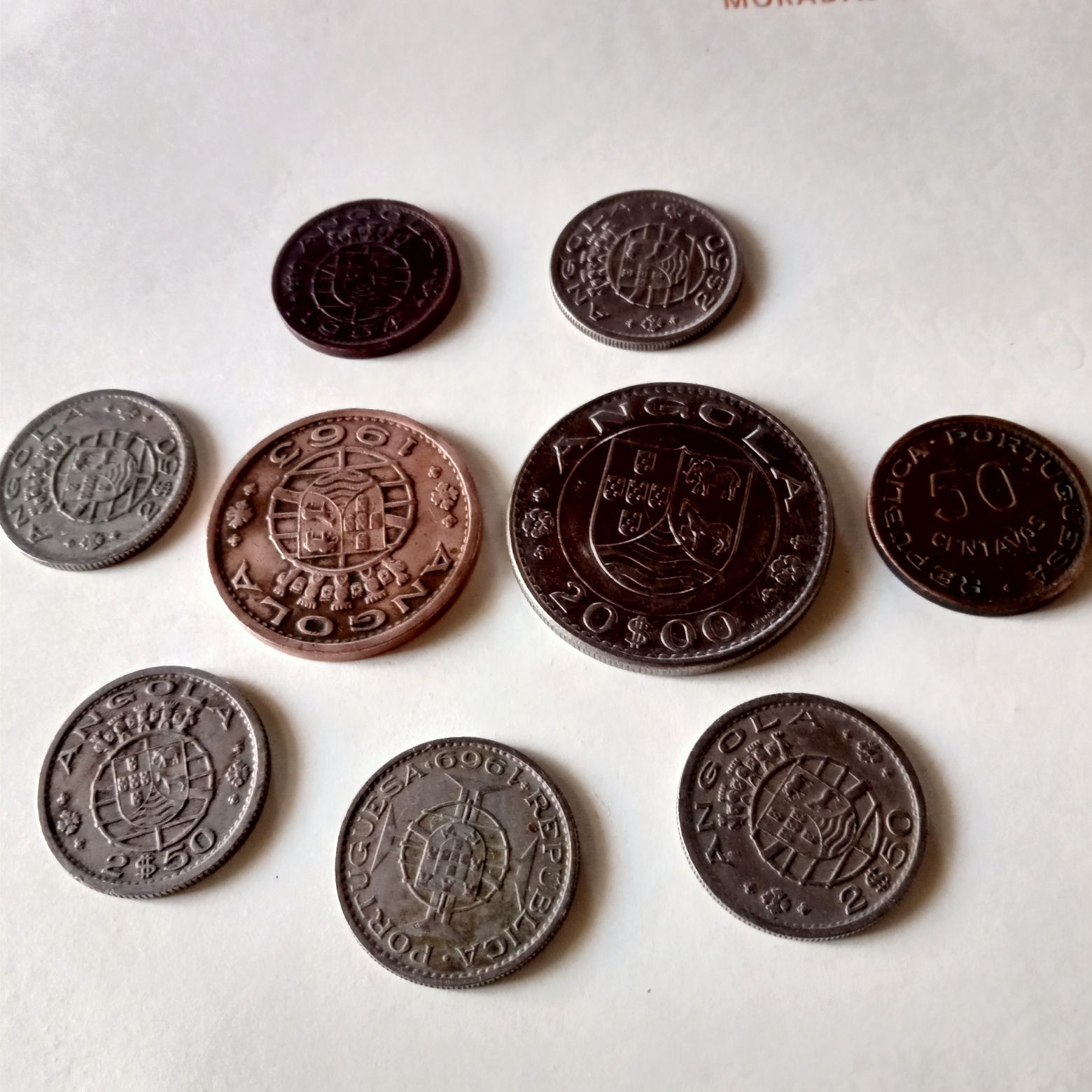 lote moedas de Angola