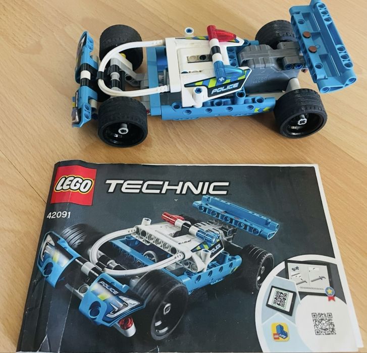 Lego Technic 42138, 42093, 42151, 42123, 42137, 42091, 42107