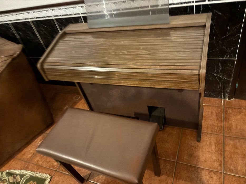 Órgão da marca Viscount