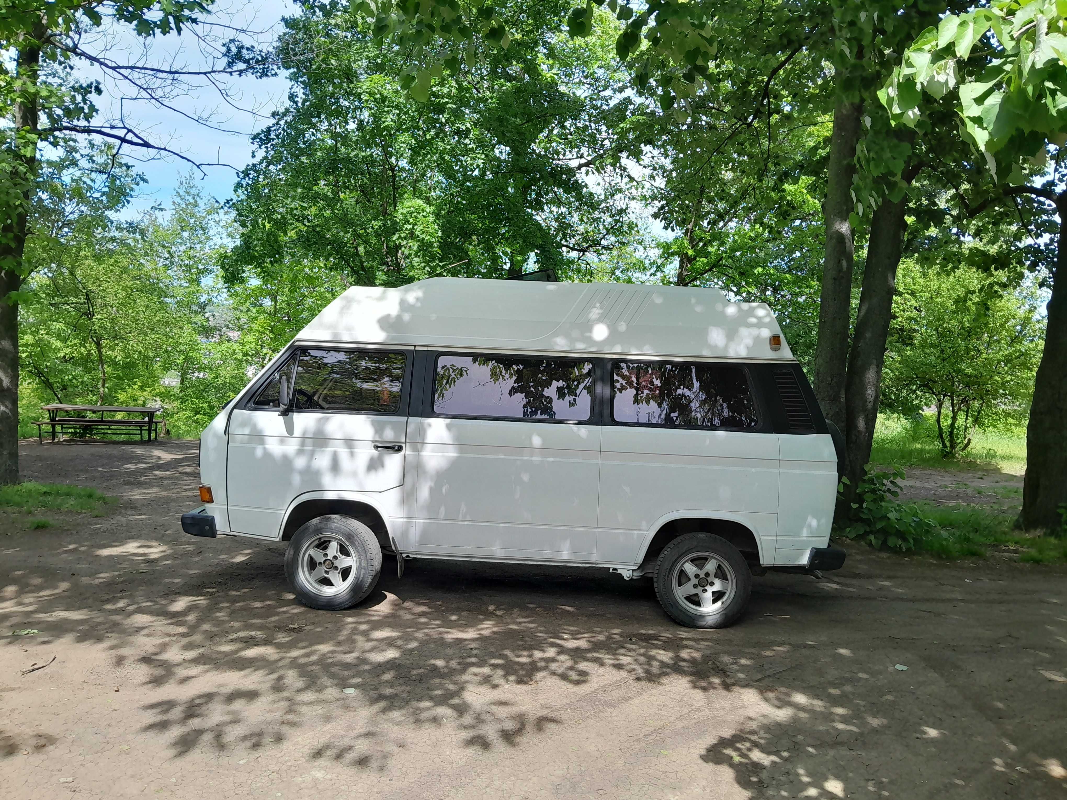 volkswagen Т-3 Carauelle