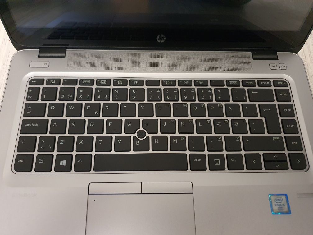 Laptop HP 840 G3  i5 6300u