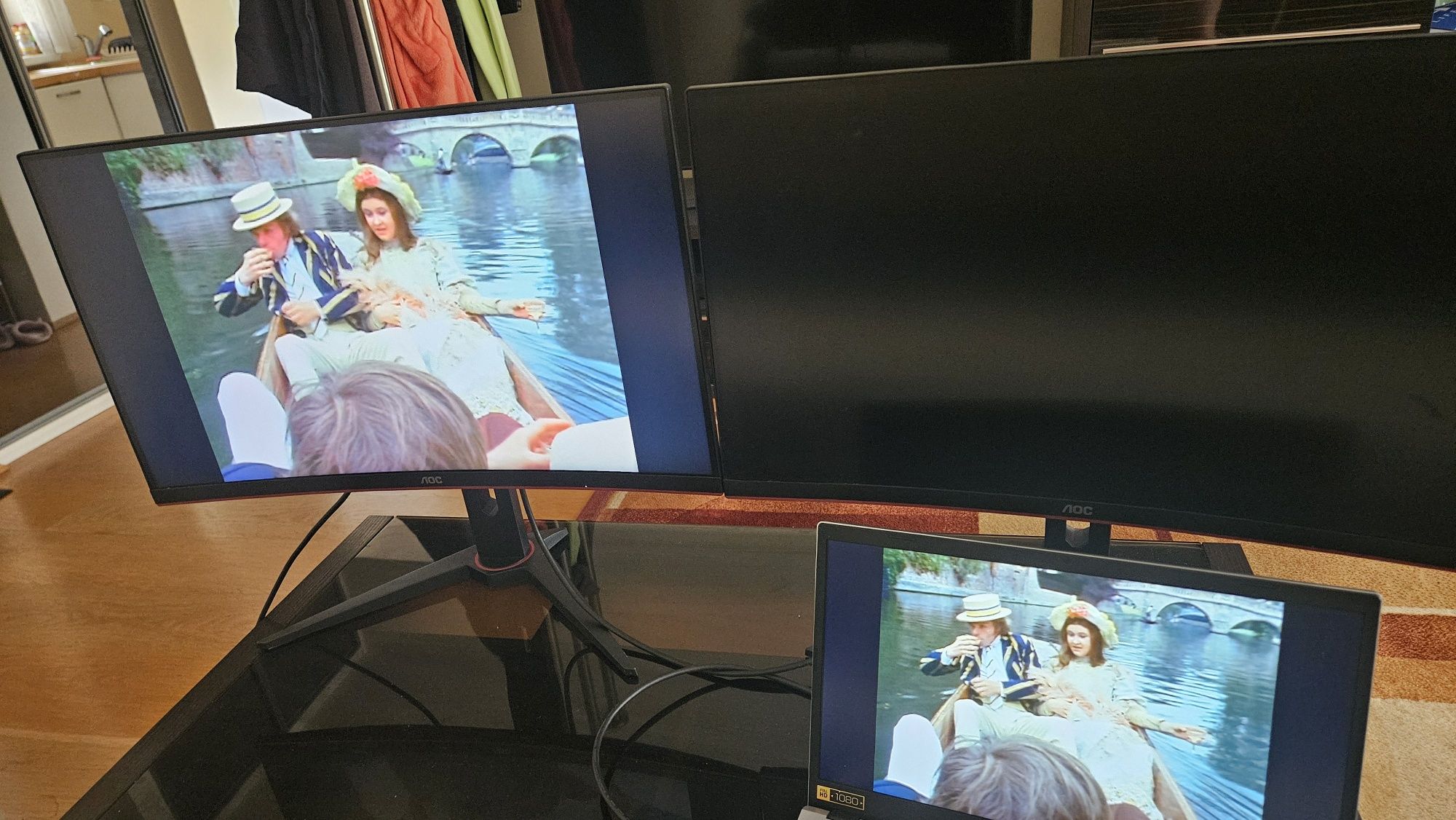 2x Monitor AOC 1080p 144hz 27" curved 1ms