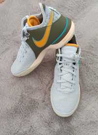 Nike Zoom LeBron NXXT