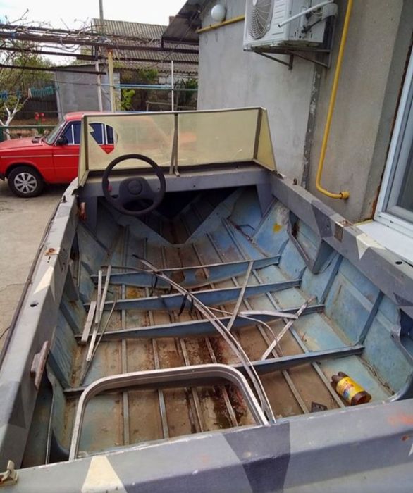 Продам лодку и лафет