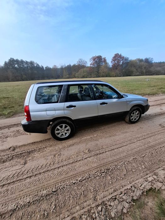 Subaru  Forester Leśnik na grzyby i ryby.