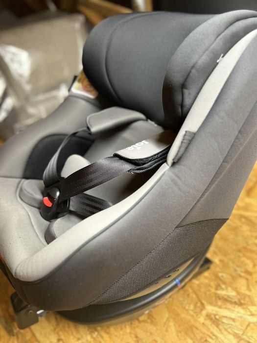 Fotelik samochodowy Joie Spin 360 Isofix 0-18Kg