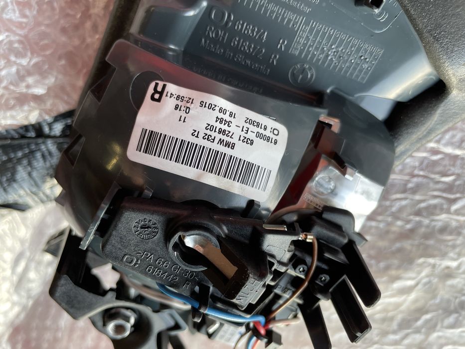 Bmw M4 F82 lampa tylna prawa w klape