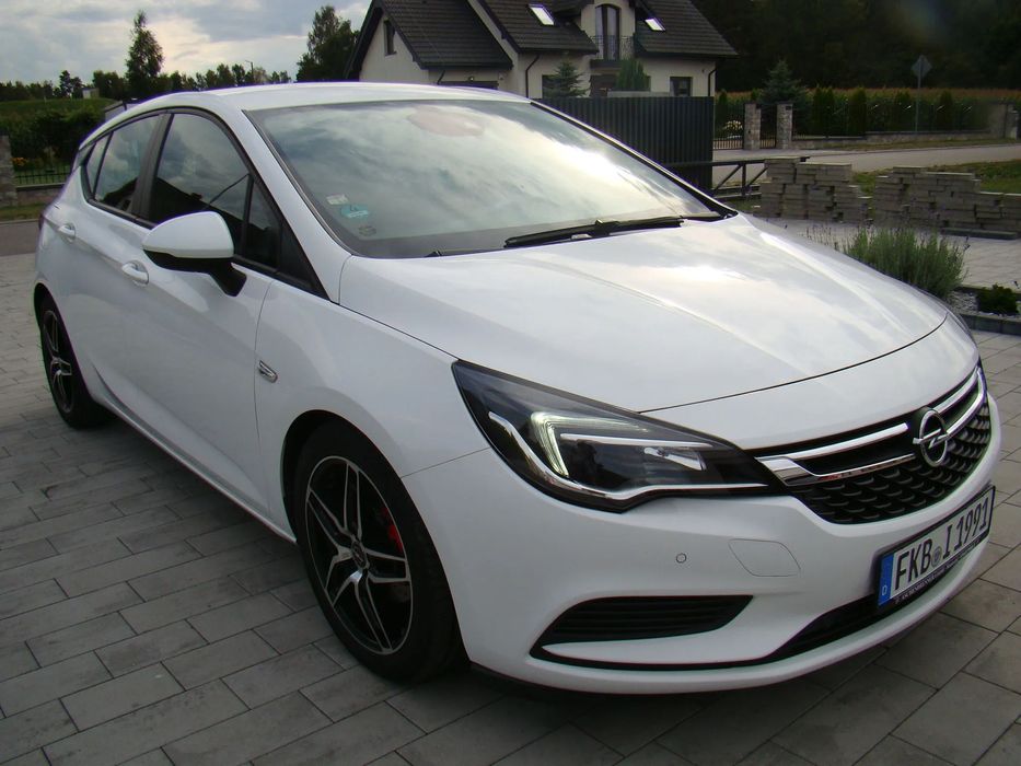 Opel Astra Czarny Sufit Lampy LED Android Auto Hak Serwisowany ASO