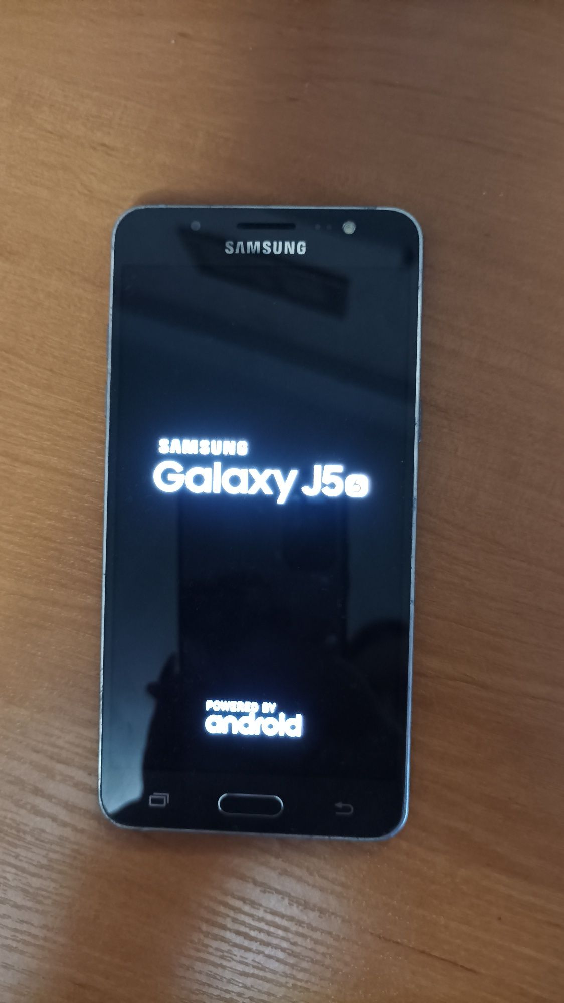 Samsung Galaxy J5