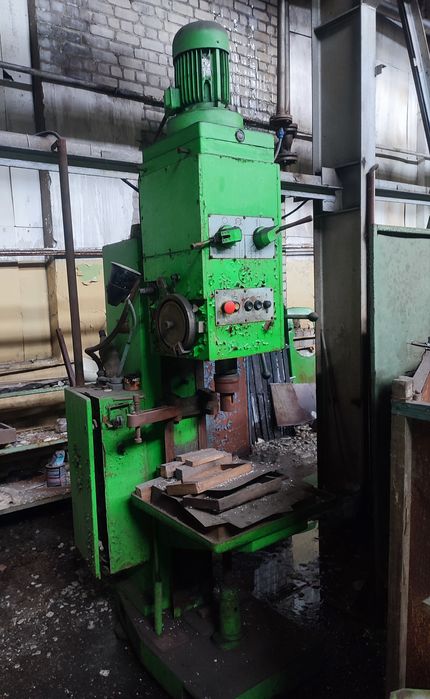 Свердлільний верстат 2С132; 2H135