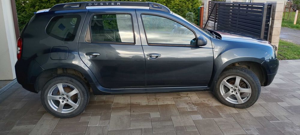 Dacia Duster salon bardzo niski przebieg 85000 km