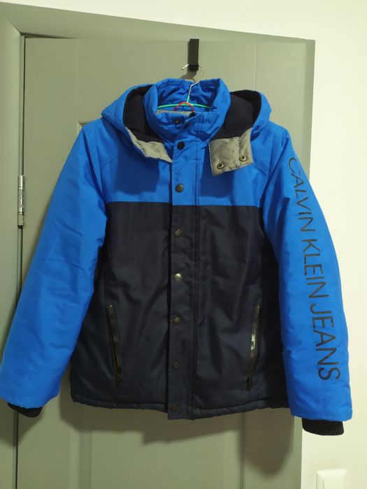 Зимова куртка Calvin Klein Jeans  10 - 12 років