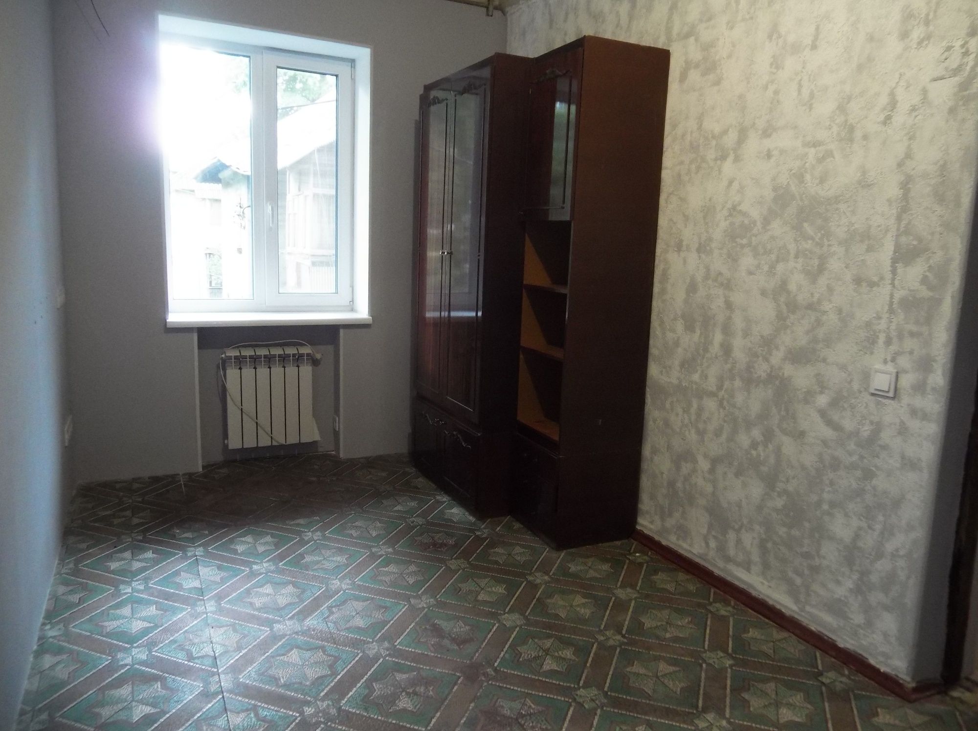 Сдам 3 комн квартиру с Ао вблизи ДК горького