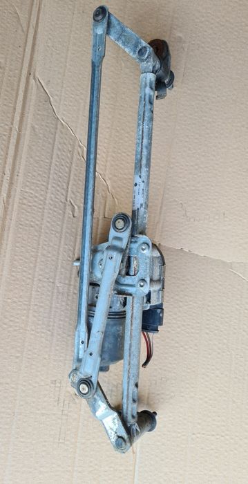 MECHANIZM WYCIERACZEK przód silniczek przedni VW GOLF V 5 2006r Europa