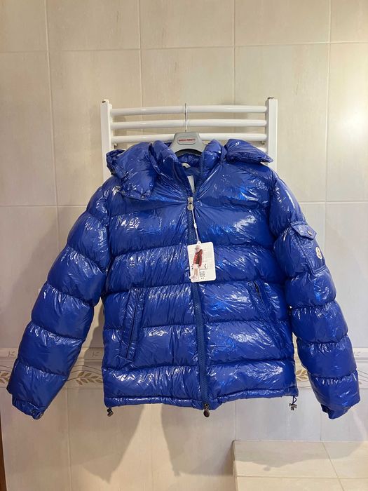 Monkler Maya męska błyszcząca kurtka puchowa z kapturem niebieska XL