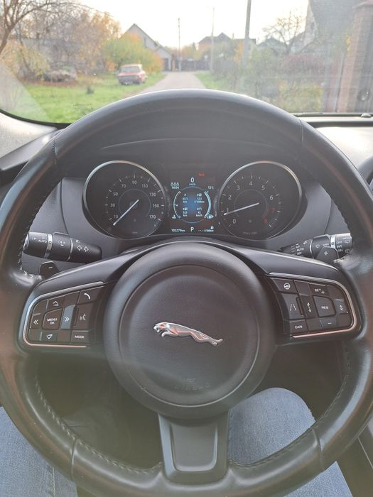 Продам Jaguar F-Pace 2018 рік