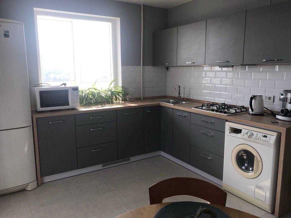 3 комн кв район Вузовского 8/9  69м2-60000у.е