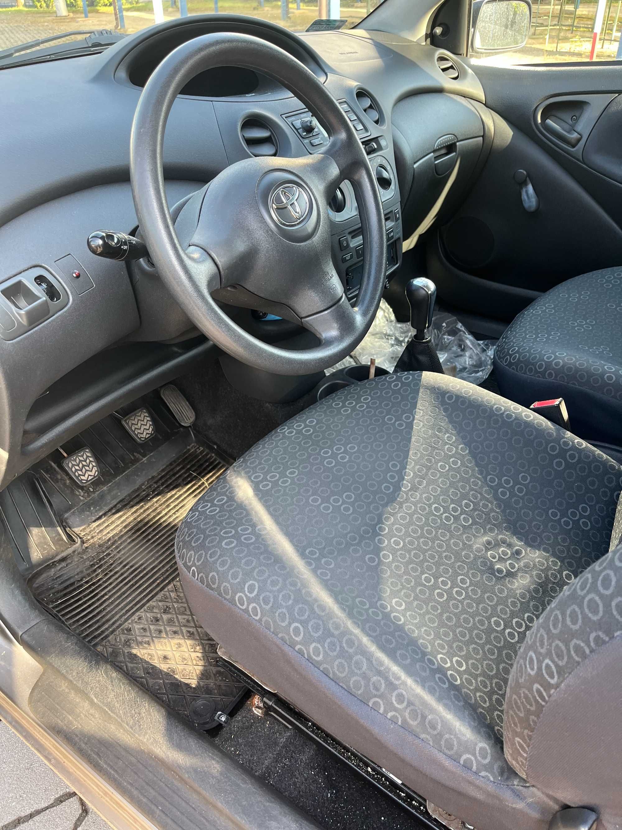 Toyota Yaris 1.3 Benzyna