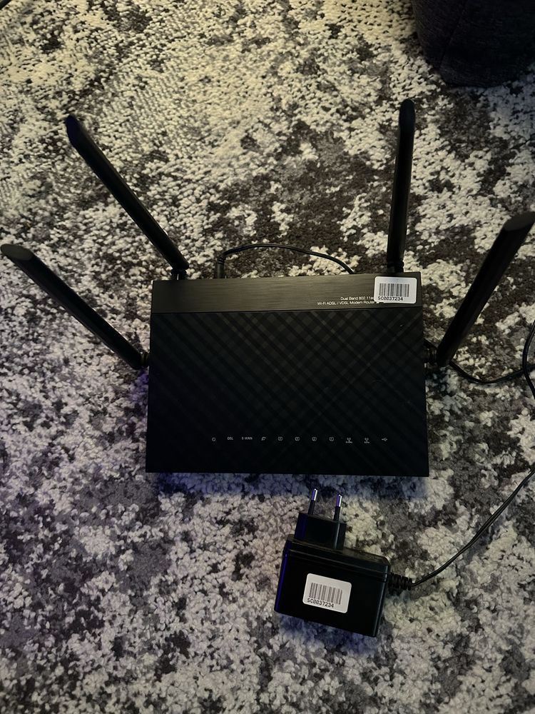 Роутер ASUS DSL-AC52U маршрутизатор