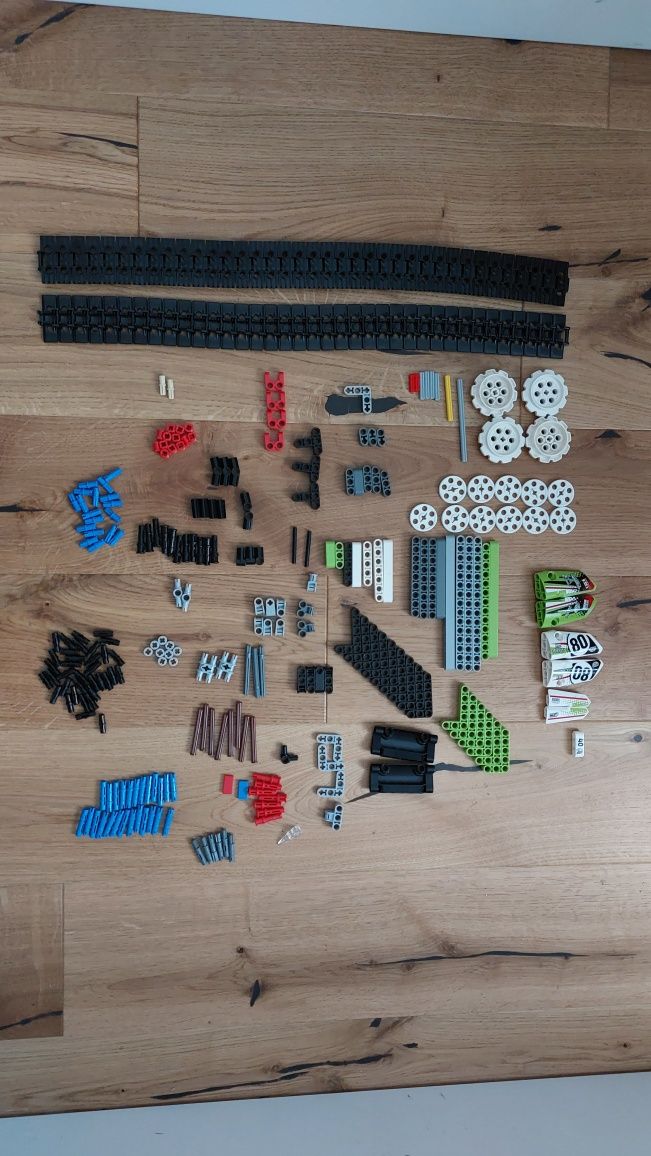 Klocki LEGO Technic 42065 bez PF, piny, belki, gasienice