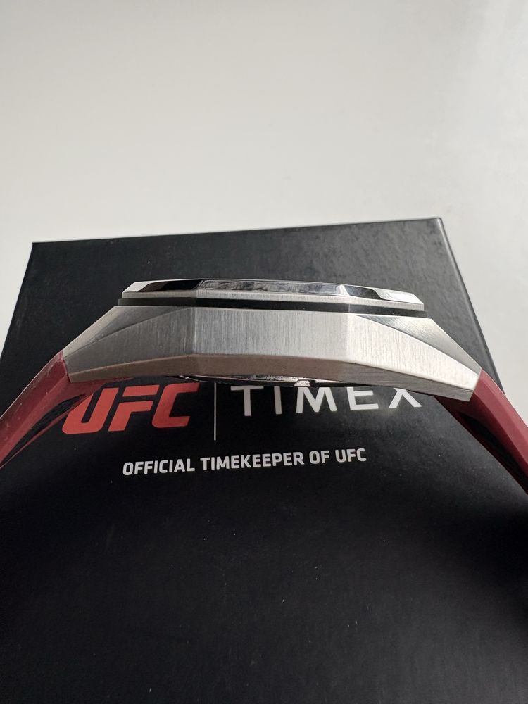 Timex UFC Pro official time kipper of UFC