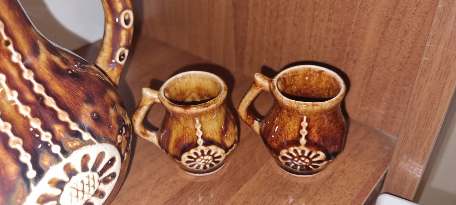 Karafka dzbanek kubeczki ceramiczne PRL