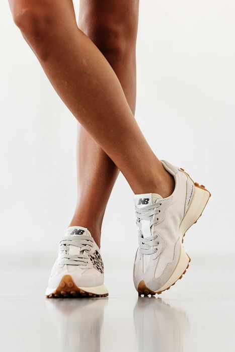 Жіночі Кросівки New Balance 327 36-41 (Без Предоплати)