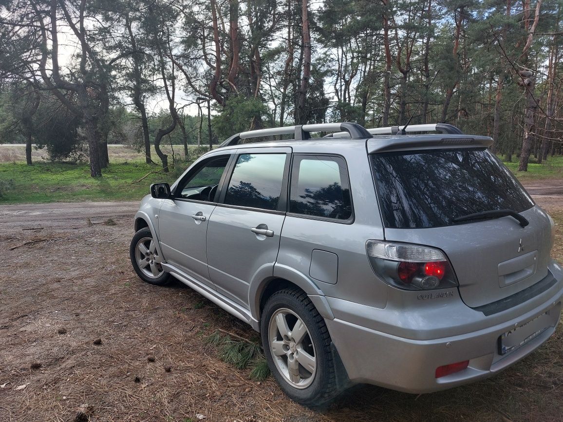 Mitsubishi Outlander 2007, 2.0 Газ.