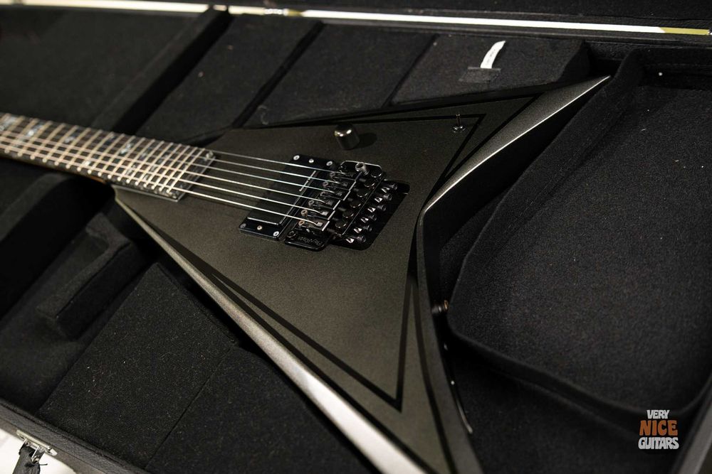 Edwards E-Alexi Blacky