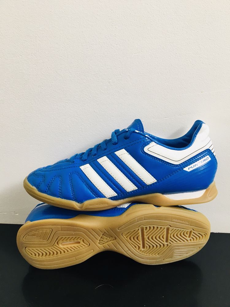 Buty piłkarskie halowe Adidas Puntero r.37 i 1/3