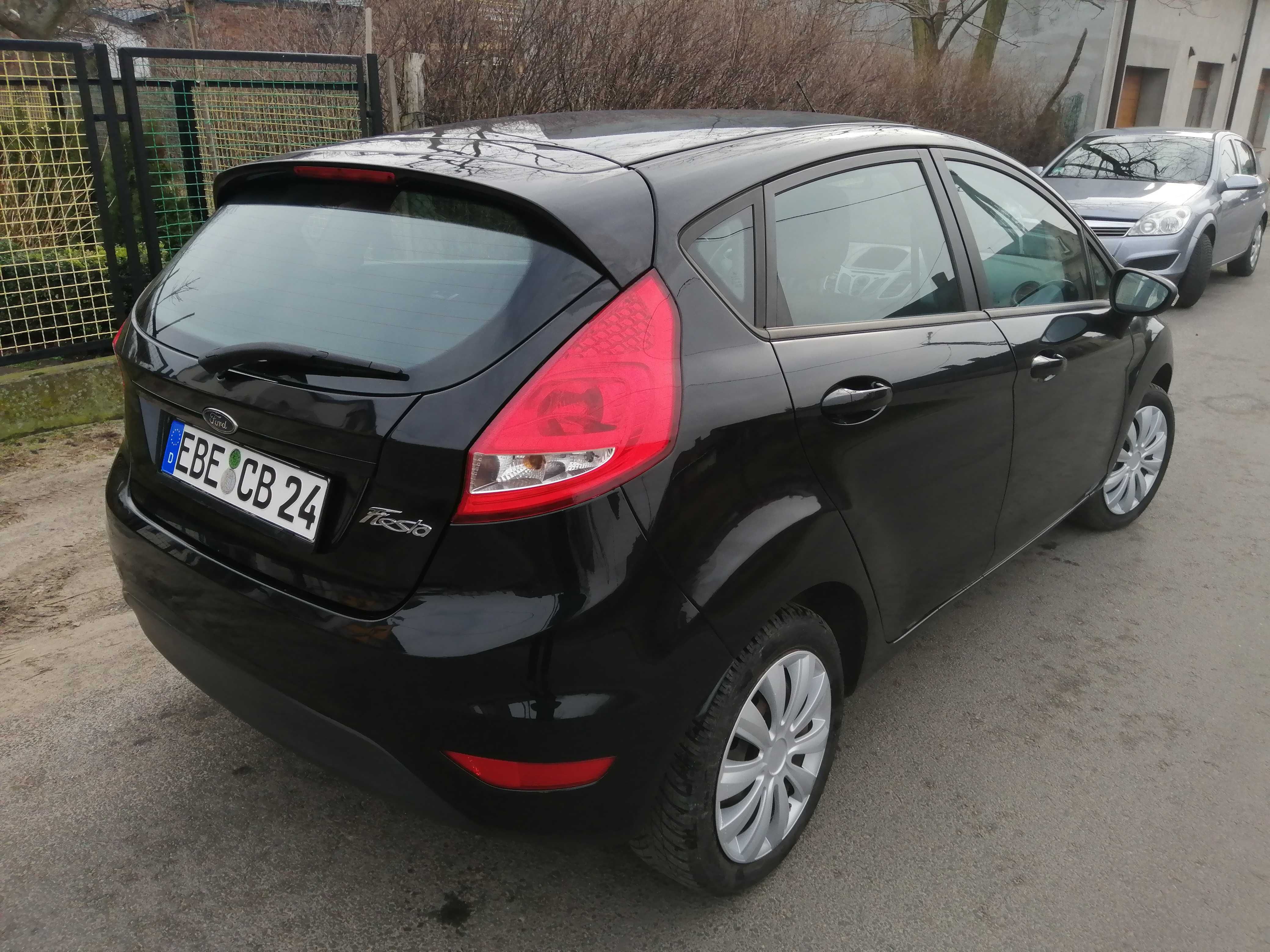 Ford Fiesta 1,2 106 tys km opłacony