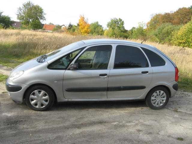 Citroen Xsara Picasso 1749cm 2000r na czesci