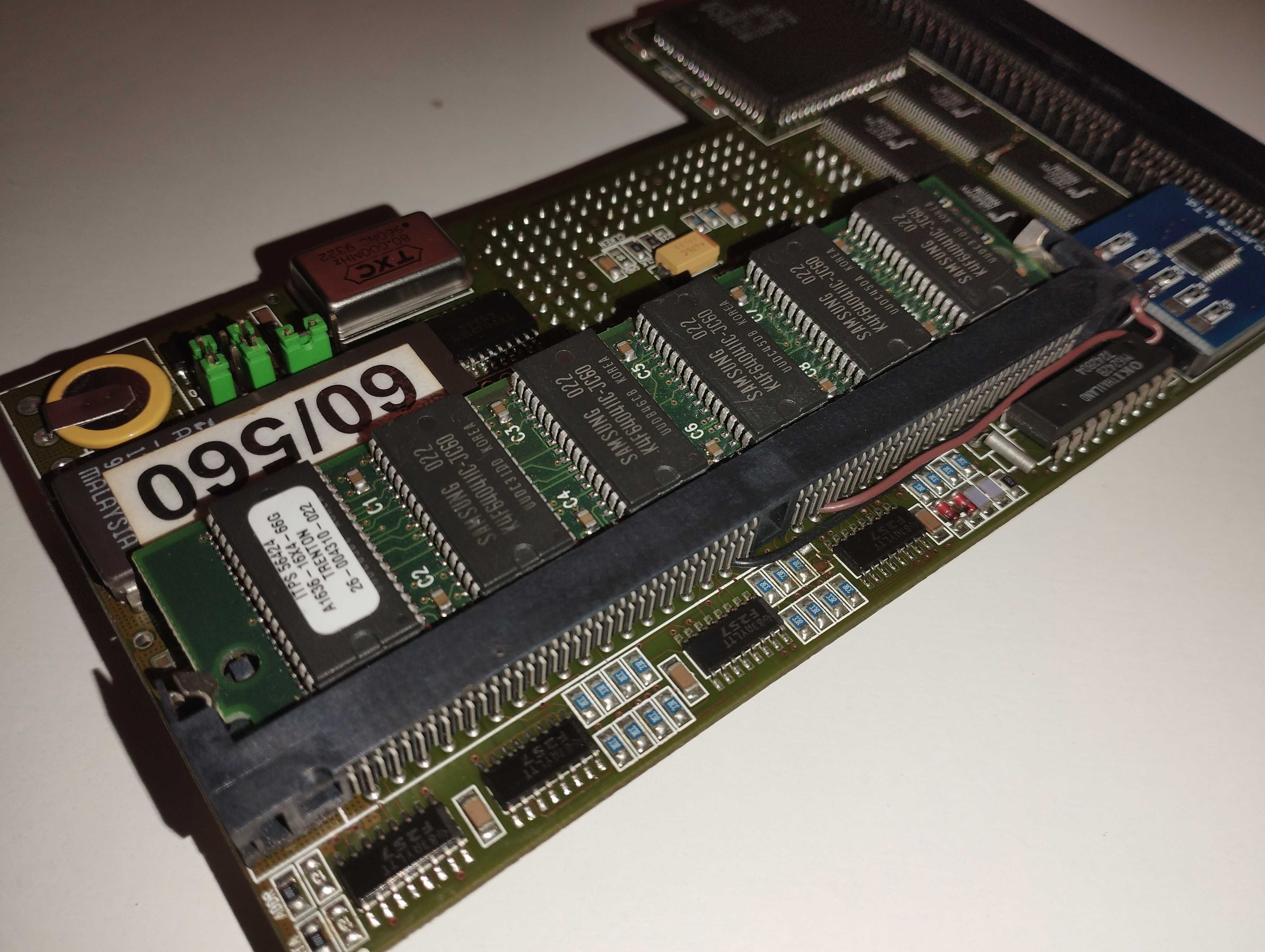 Amiga 1200 Apollo turbo 68060 rev6 64 MB RAM