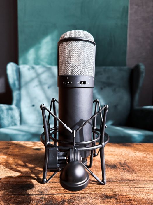 Mikrofon Sphere DLX Universal Audio.