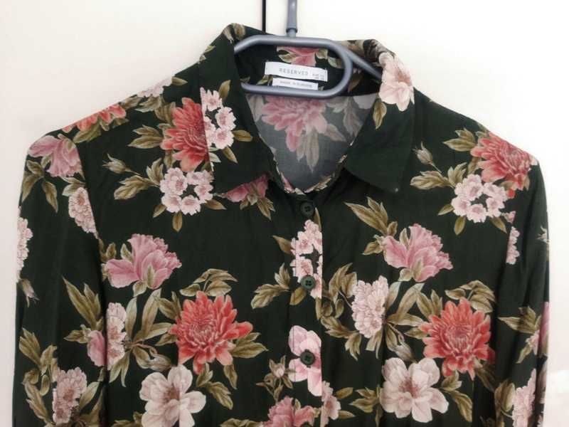 Koszula bluzka damska Reserved w kwiaty. Piękna zieleń. Rozmiar 38