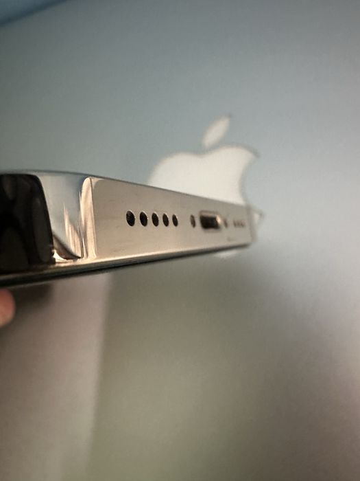 iPhone 13 pro 128GB Gold