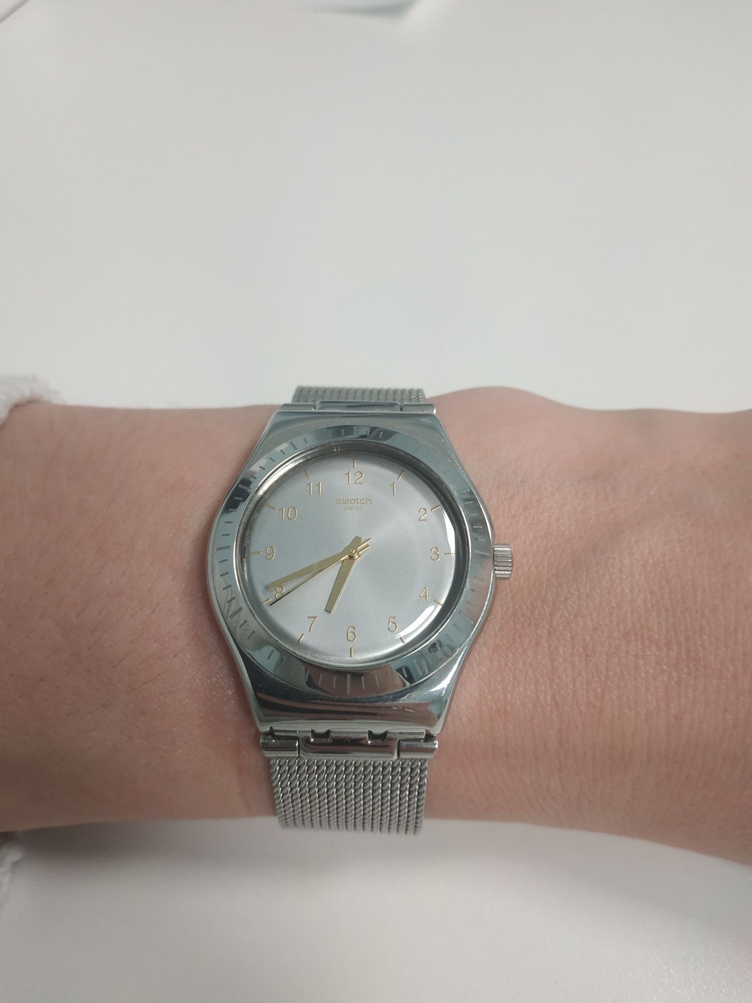 Zegarek swatch irony medium srebrny złote indeksy