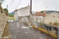 Terreno com Projeto Aprovado e Licença a pagamento em Patameira de Cim