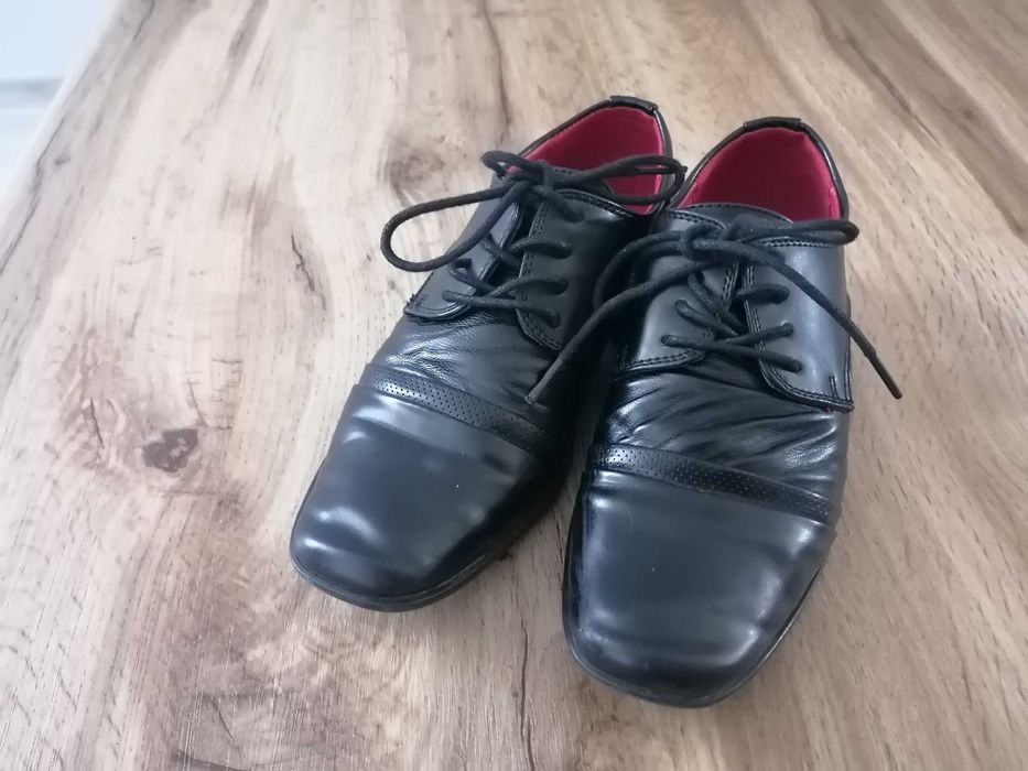 Buty eleganckie dla chłopca