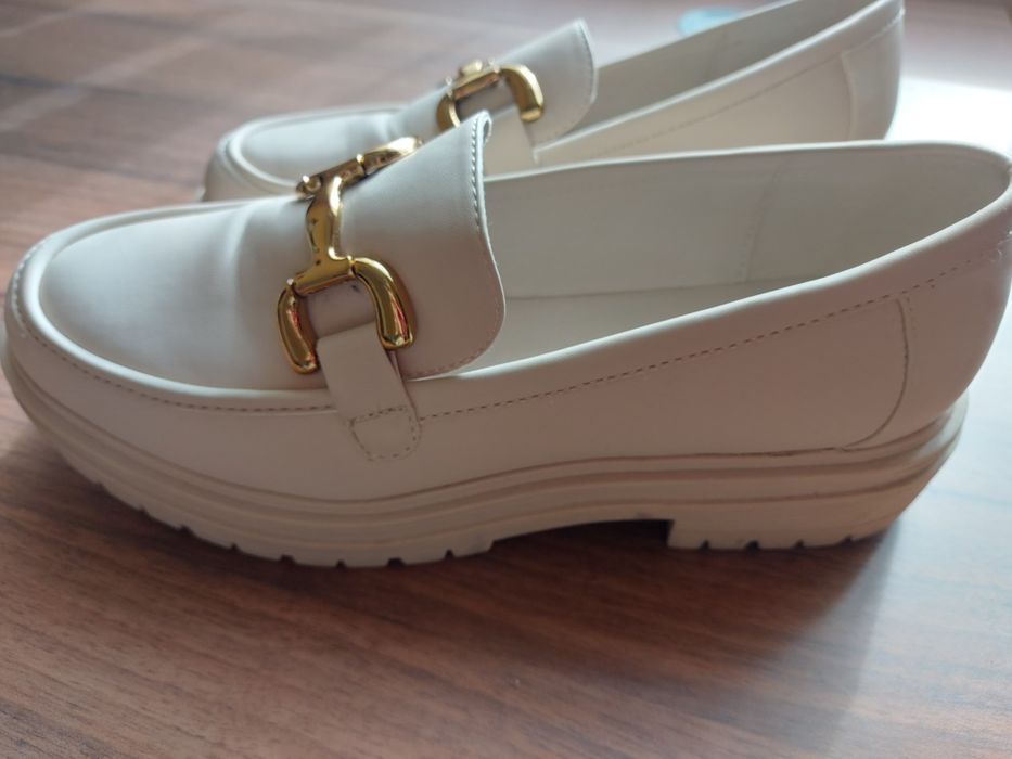 Loafersy roz 41 bez