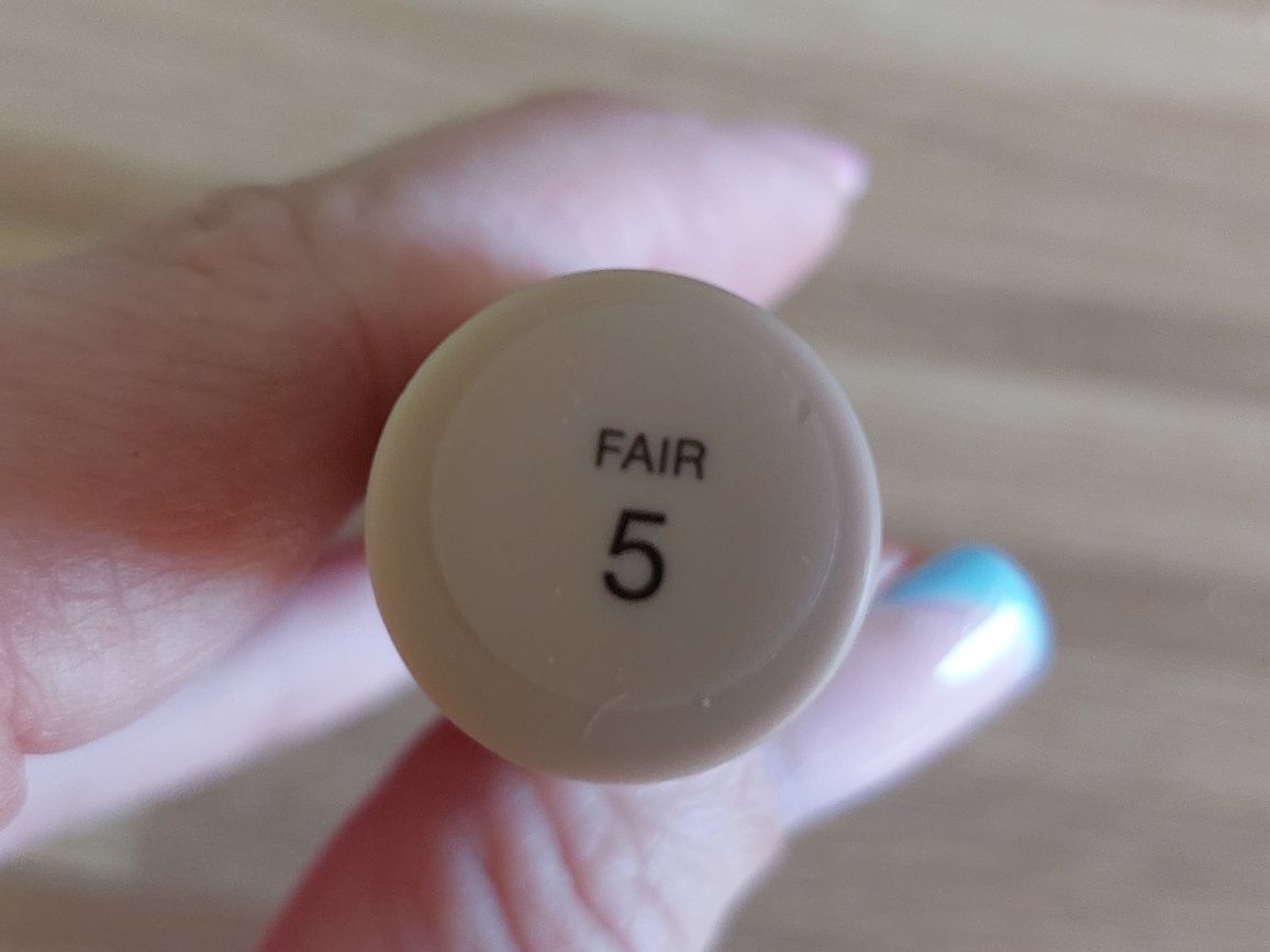 Korektor collection lasting perfection concealer fair 5