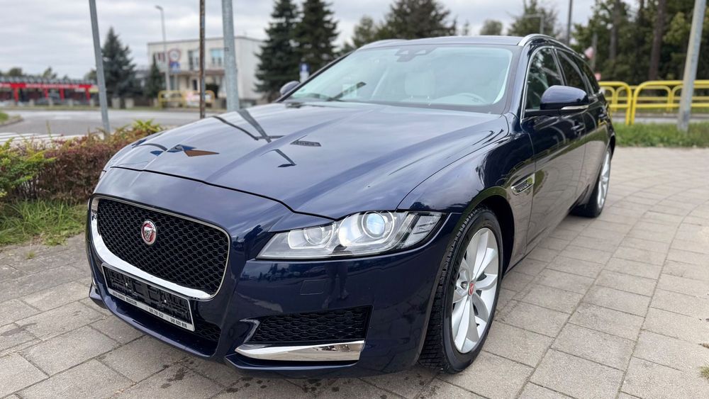 Jaguar XF