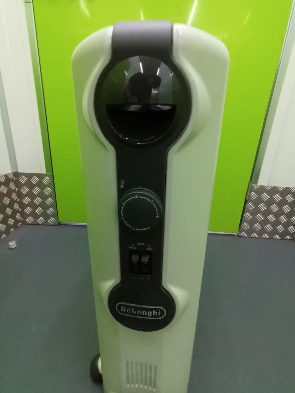 Aquecedor a óleo Délonghi 1500W