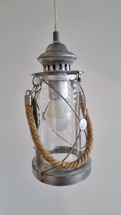 Żyrandol  w stylu Lampy Naftowej